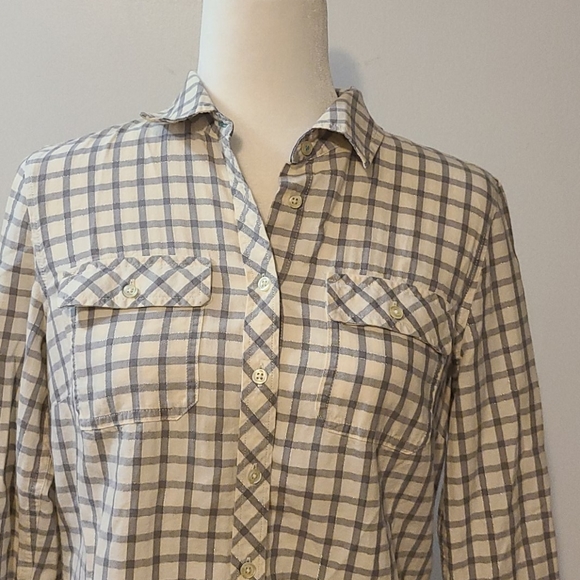 Talbots White, Grey, and Silver Button Down Shirt - Picture 2 of 6